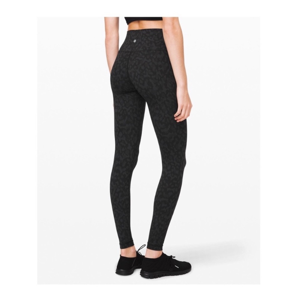 Lululemon Deep Camo Coal Print Leggings
